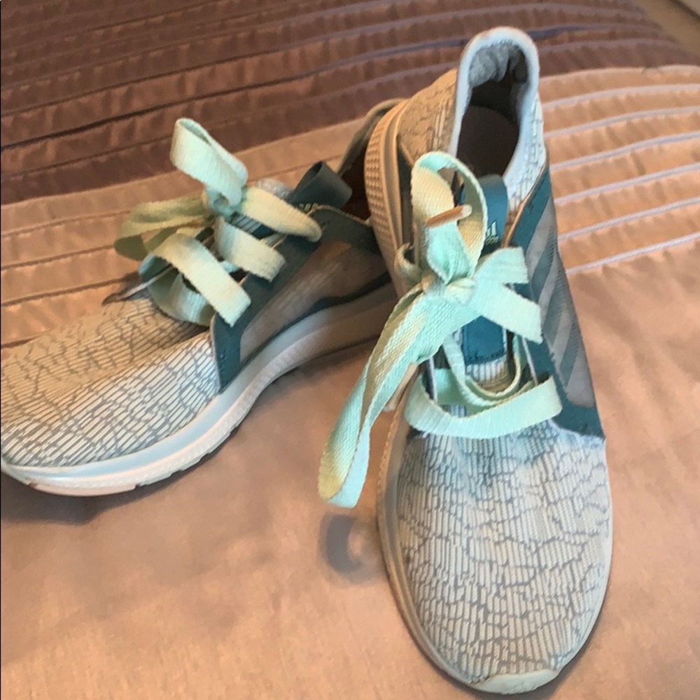Adidas Edge Luxe